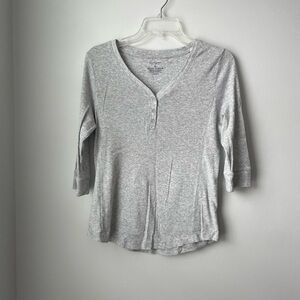 Uni-toned Long-Sleeved Tees